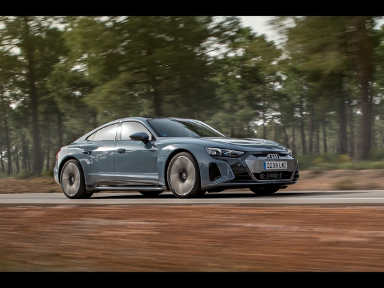 Audi e-tron GT 60 quattro [2021] 001