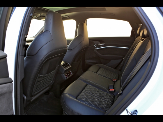 Audi e-tron S Sportback [2021] 006