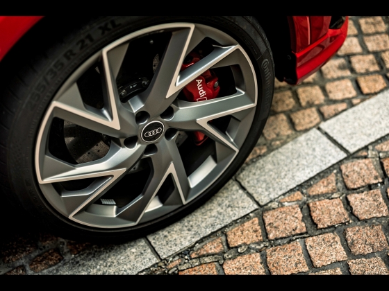 Audi RS Q3 Sportback [2021] 004