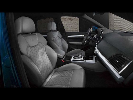 Audi Q5 Sportback 1st edition [2021] 005