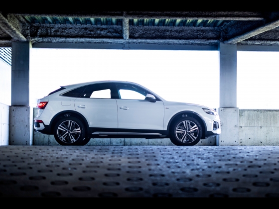 Audi Q5 Sportback 1st edition [2021] 003