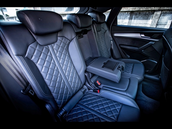 Audi Q5 Sportback 1st edition [2021] 006