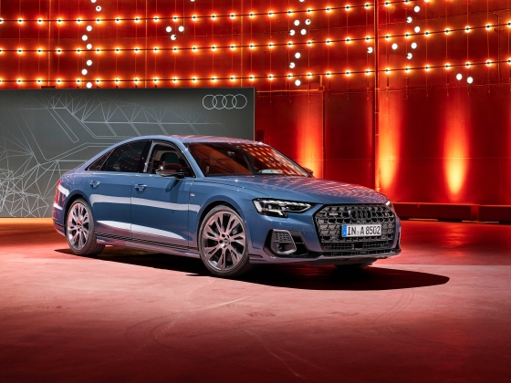 Audi A8 [2022] 001