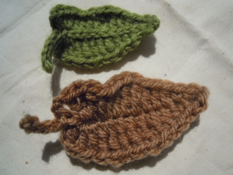 葉っぱかぎ針編み拡大２１０８１１