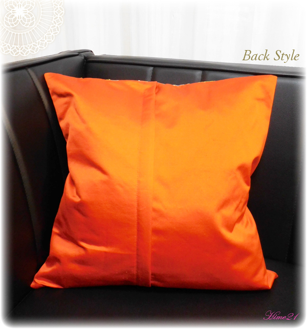 帯から作ったクッションカバー(45×45cm用) (オレンジに金花模様) 絹 
