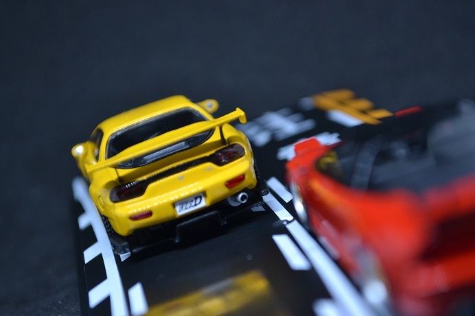 MODELER'S 1/64 頭文字D セットVol.3 高橋啓介RX-7(FD3S)&北条豪