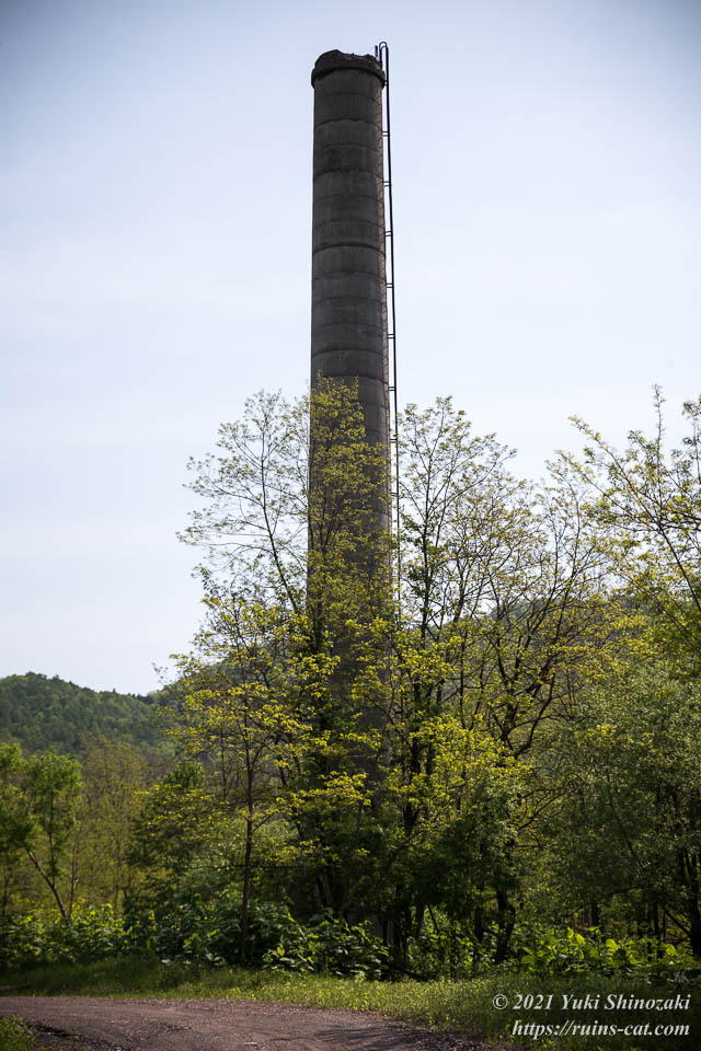 旧鉱山施設 ボイラー煙突