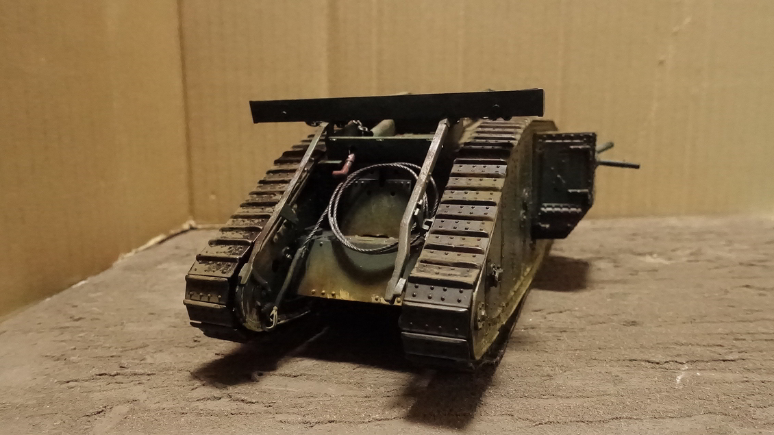 タミヤのS戦車シリーズを組み立ててメカを描く練習 その１ No.57 イギリス戦車 マークIV メール(※自走機構オミット) その６