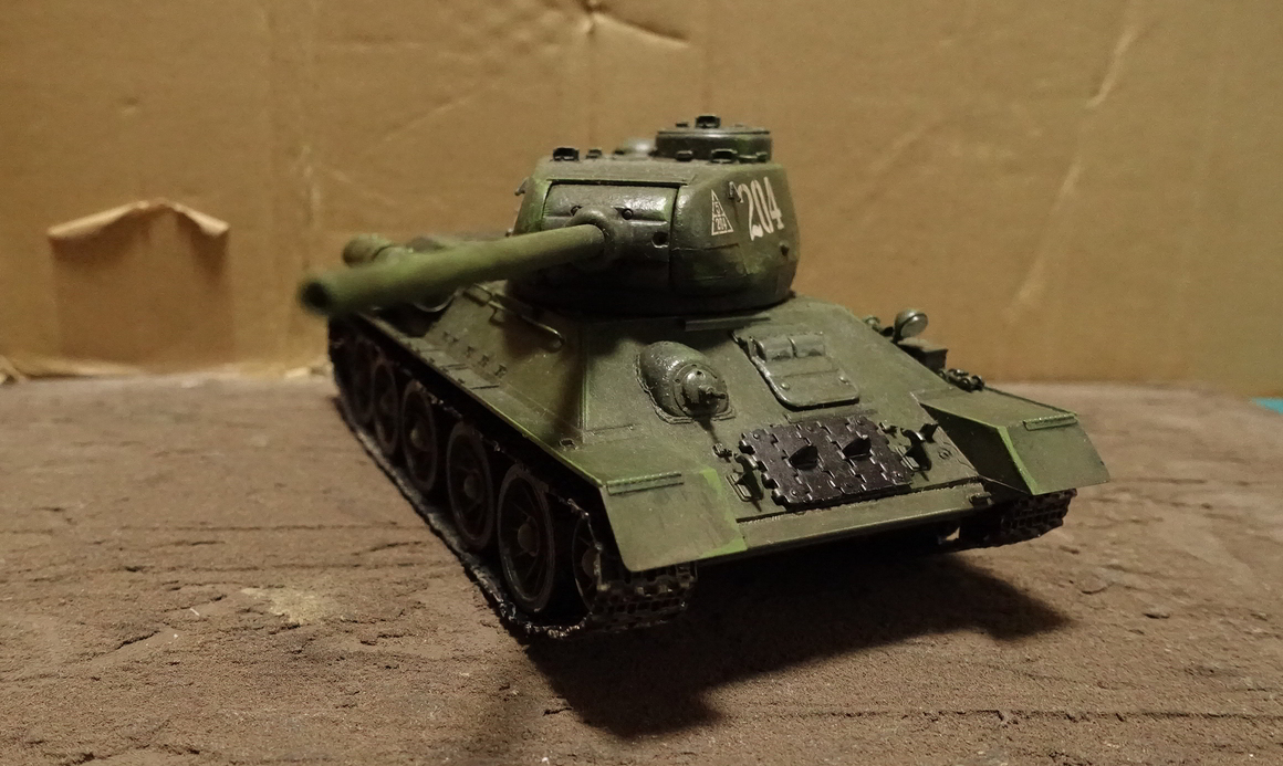 ドラゴン DR6066 ソ連軍 T-34/85 Mod.1944 その９