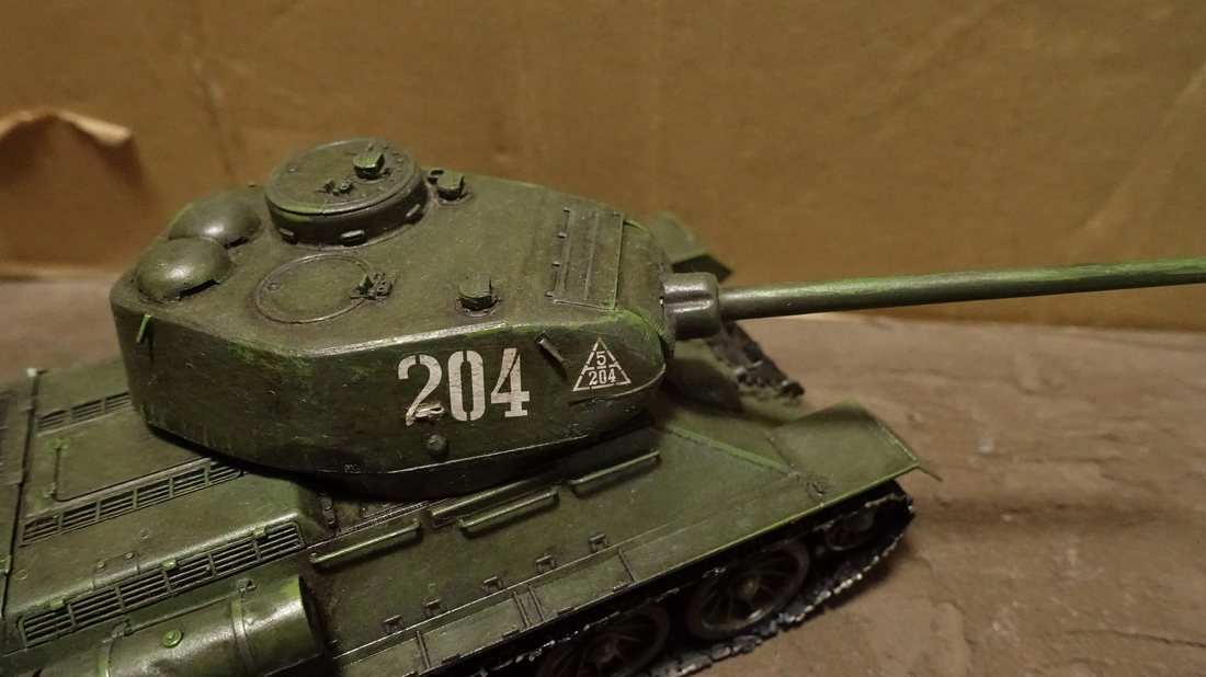 ドラゴン DR6066 ソ連軍 T-34/85 Mod.1944 その１２